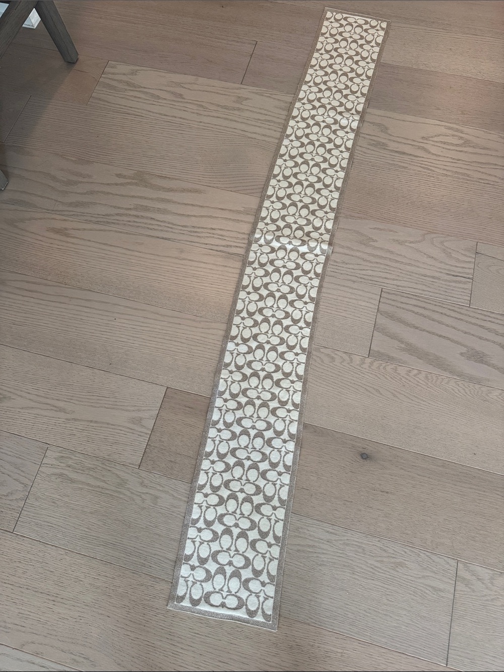Coach Neutral Signature Jacquard Scarf - Beige & Cream 59x 7